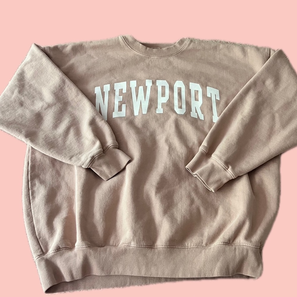 Brandy Melville New port crewneck